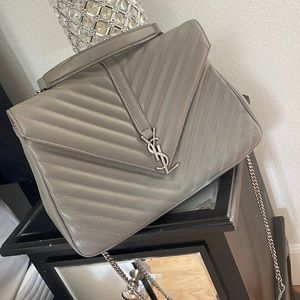 Beautiful saint laurent college medium chain bag